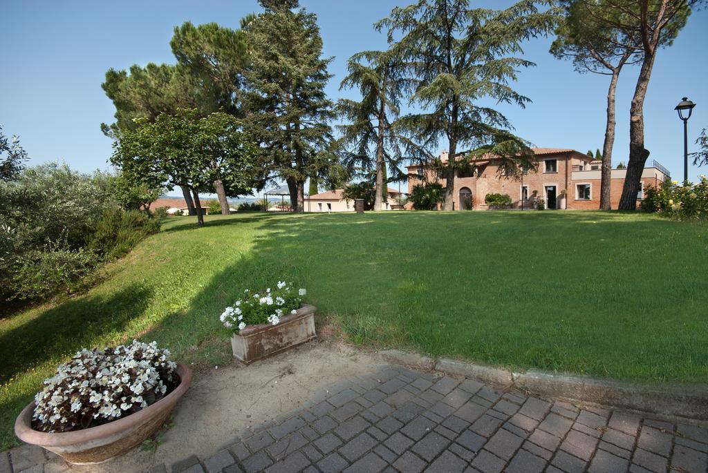 Poste Del Chiugi Villa Petrignano Del Lago Екстериор снимка